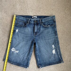 Banana Republic Premium Denim Shorts - 31 Boyfriend style